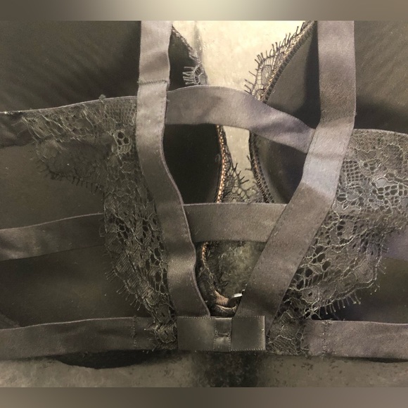 Victoria’s Secret Very Sexy Push Up BNWOT - Picture 3 of 8